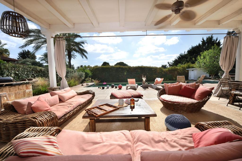 סאנסט וילה - The Sunset Villa מרכז  7  נופש - וי פור ויקיישן - V for Vacation