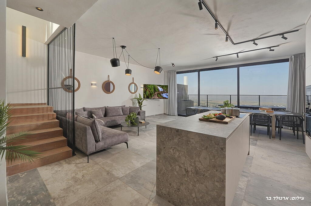 וילה סירקל - Villa Circle צפון  36  נופש - וי פור ויקיישן - V for Vacation