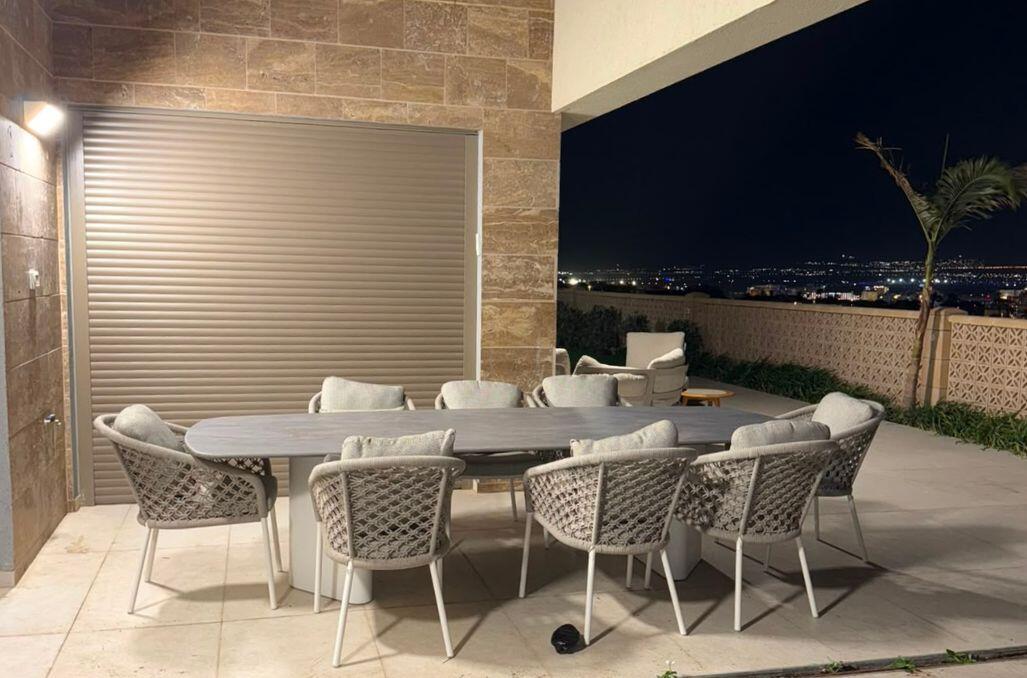 אקווה ריזורט - וילת החוף דרום  24  נופש - וי פור ויקיישן - V for Vacation