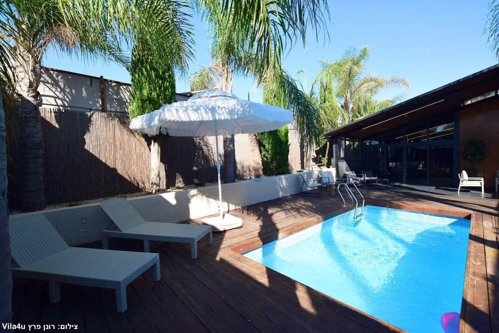 וילה קאסה מורה - Casa Mora מרכז  32  נופש - וי פור ויקיישן - V for Vacation