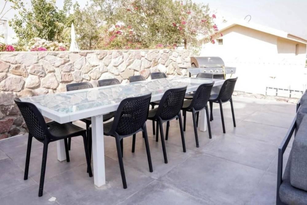 וילה אלינאיה - Villa Elianaya דרום  17  נופש - וי פור ויקיישן - V for Vacation