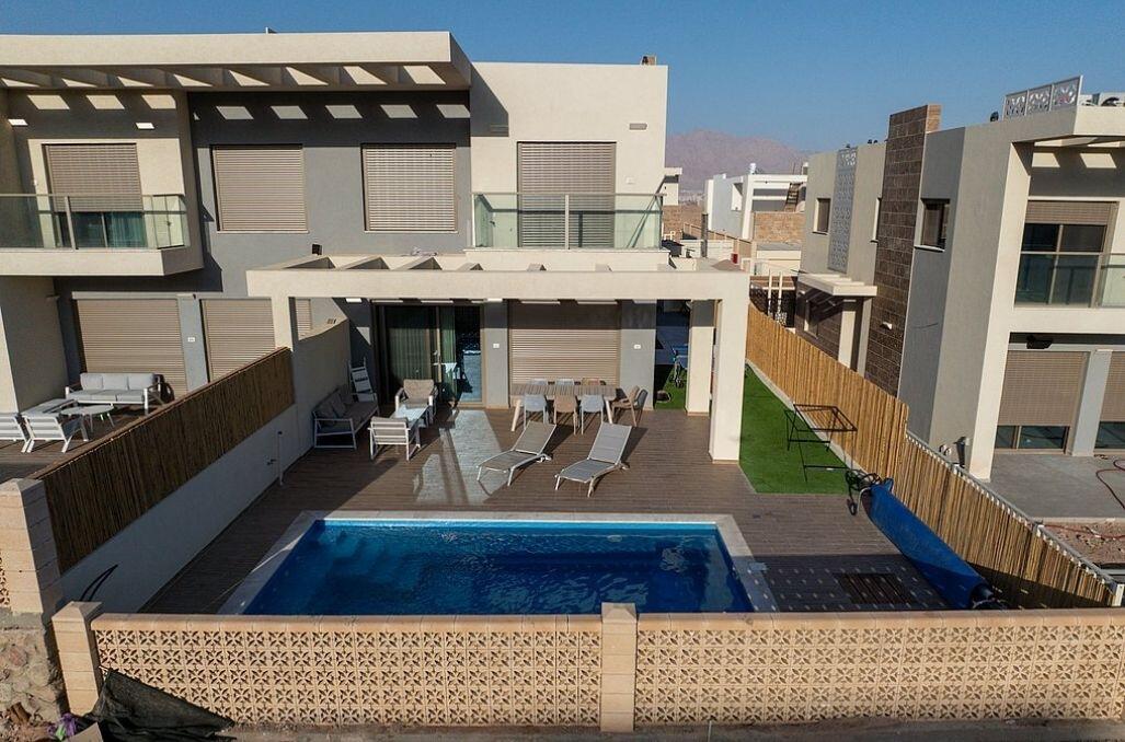וילת השלווה אילת דרום  32  נופש - וי פור ויקיישן - V for Vacation